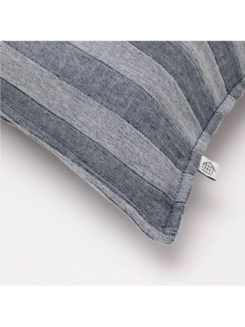 Hearth & Hand NWT 14